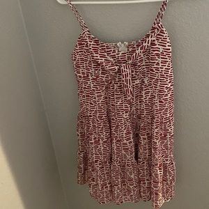 Francesca’s boutique dress pattern with white and dark red size medium Blue Rain